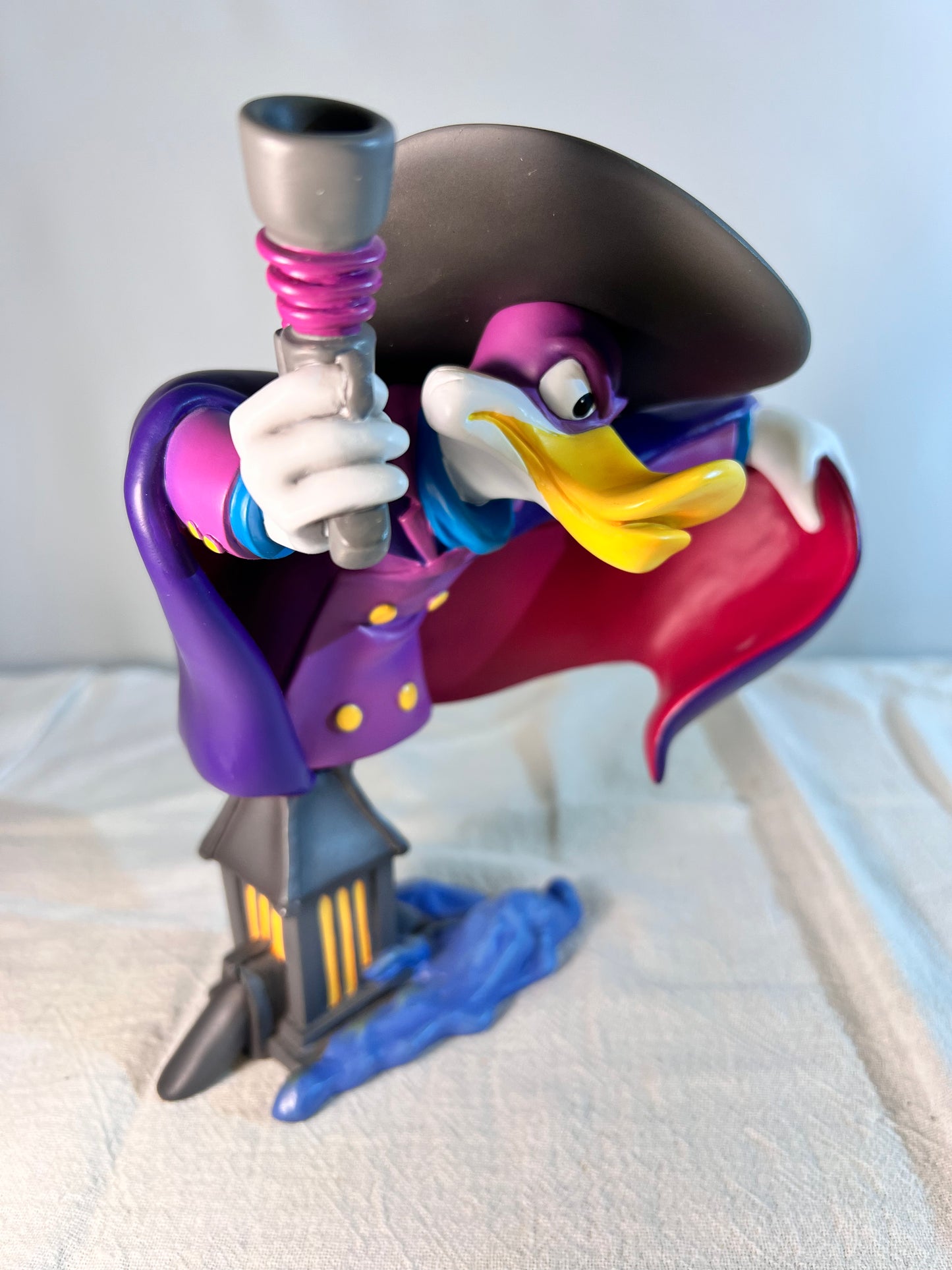 Darkwing Duck - 7.5” bust - Disney- Showcase Collection- 4050099