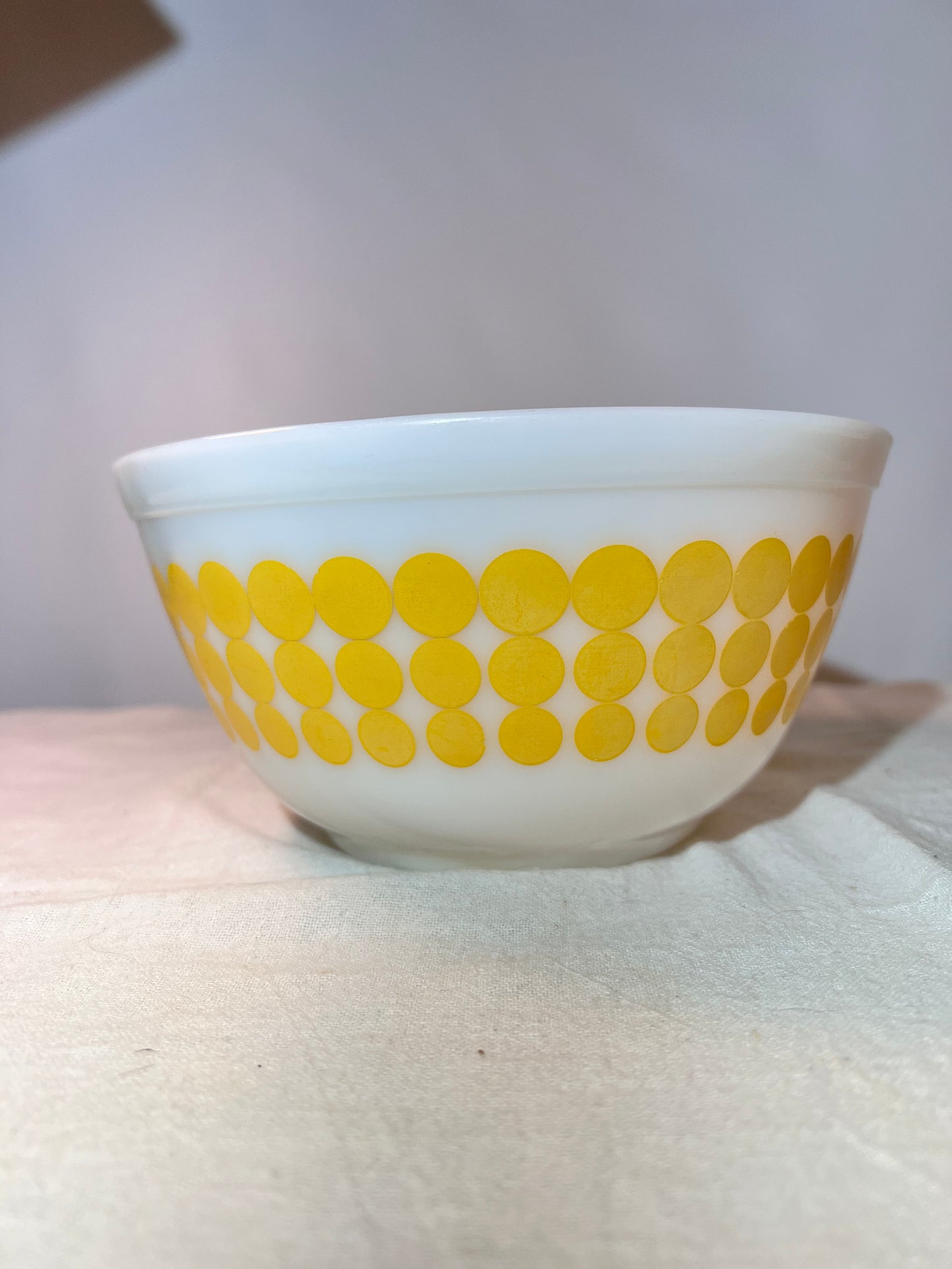 Pyrex - Polka Dot - Nesting bowls -Set of 4