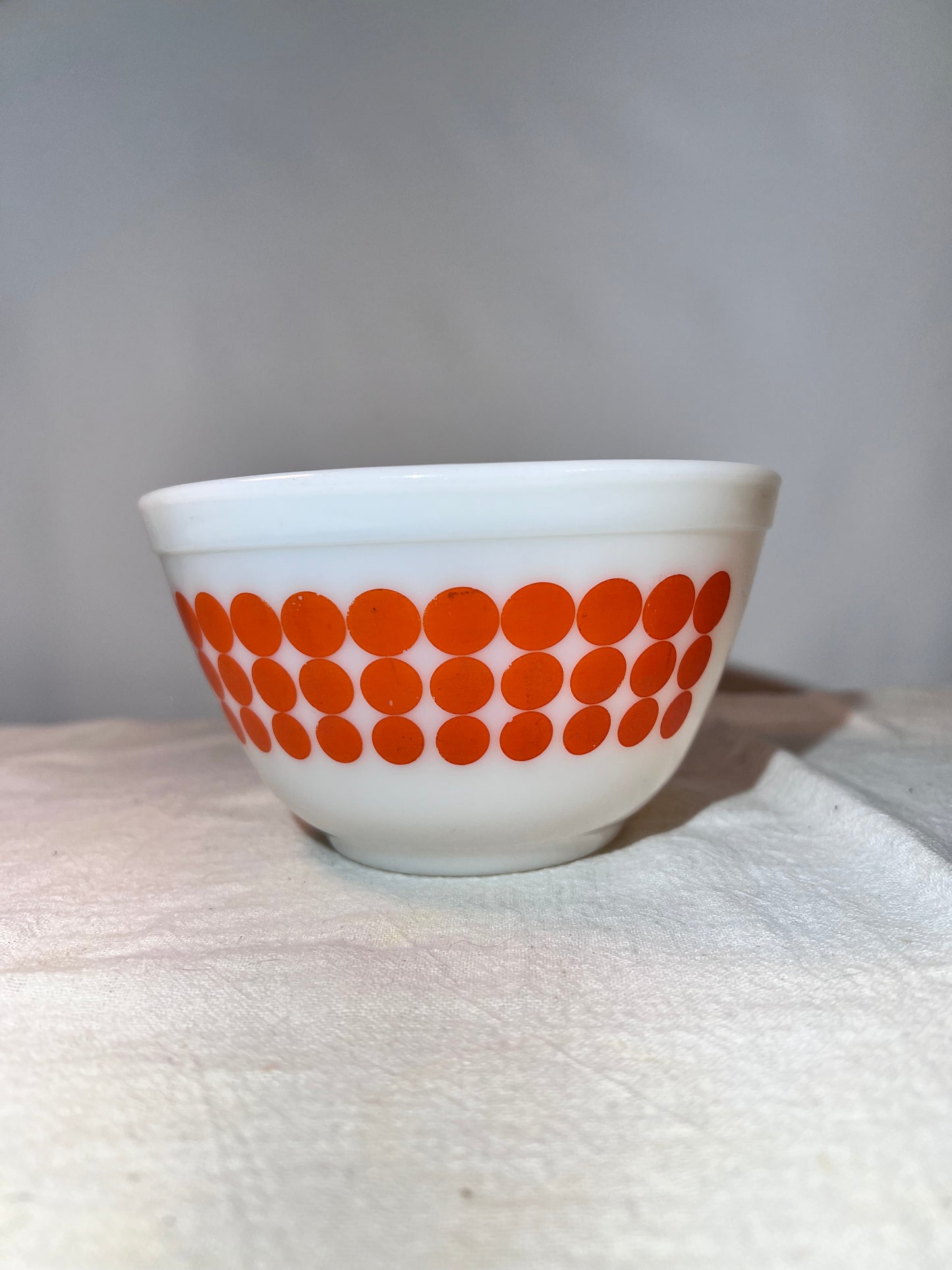 Pyrex - Polka Dot - Nesting bowls -Set of 4