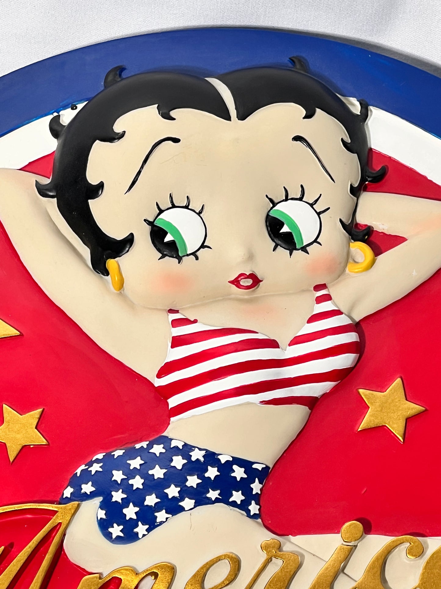 Betty Boop- 9 1/2” 3-D wall plaque- American Diva- spoontiques