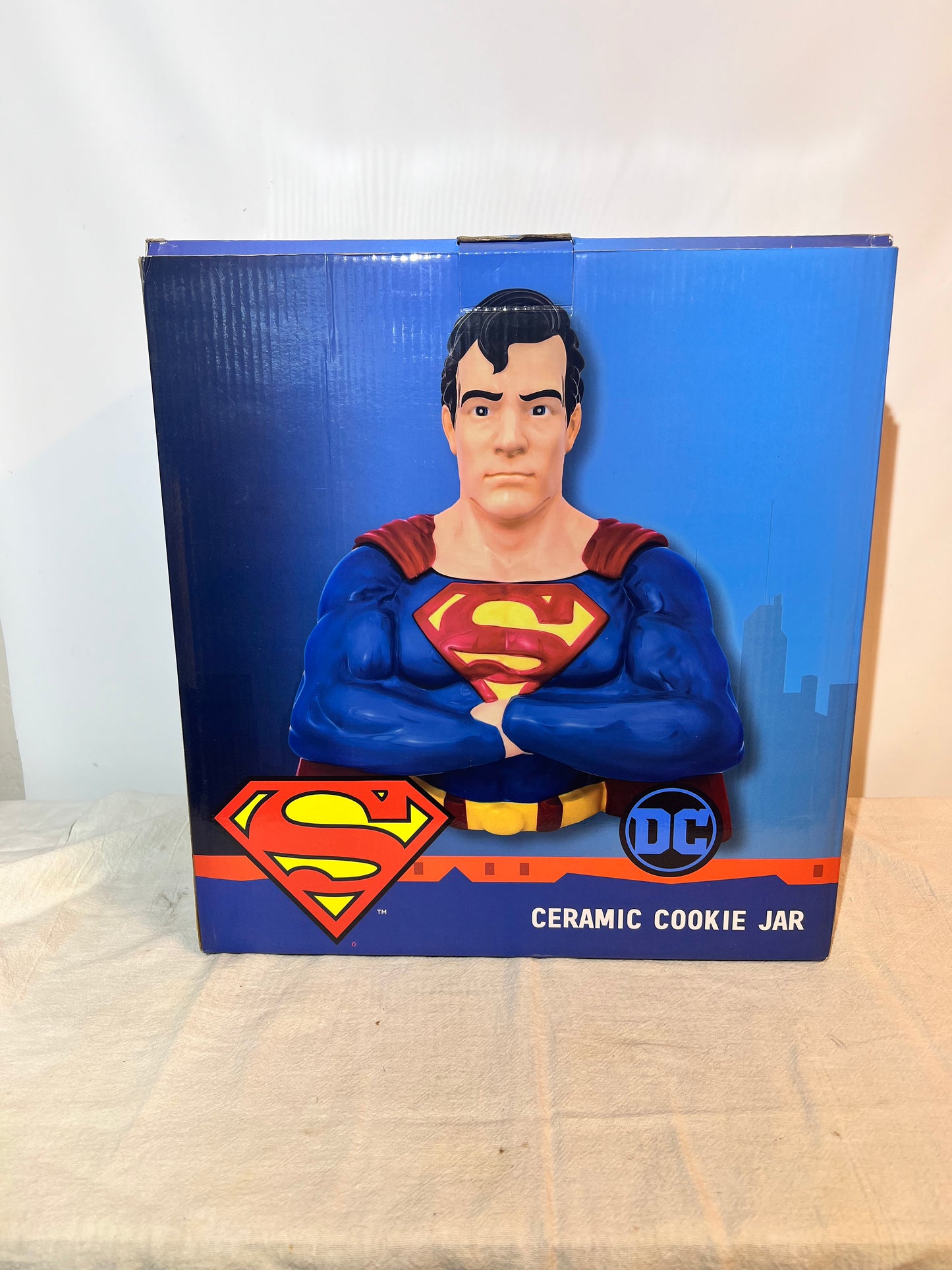 Super Man -13” Cookie Jar - DC Comics-limited edition- #370/3,600
