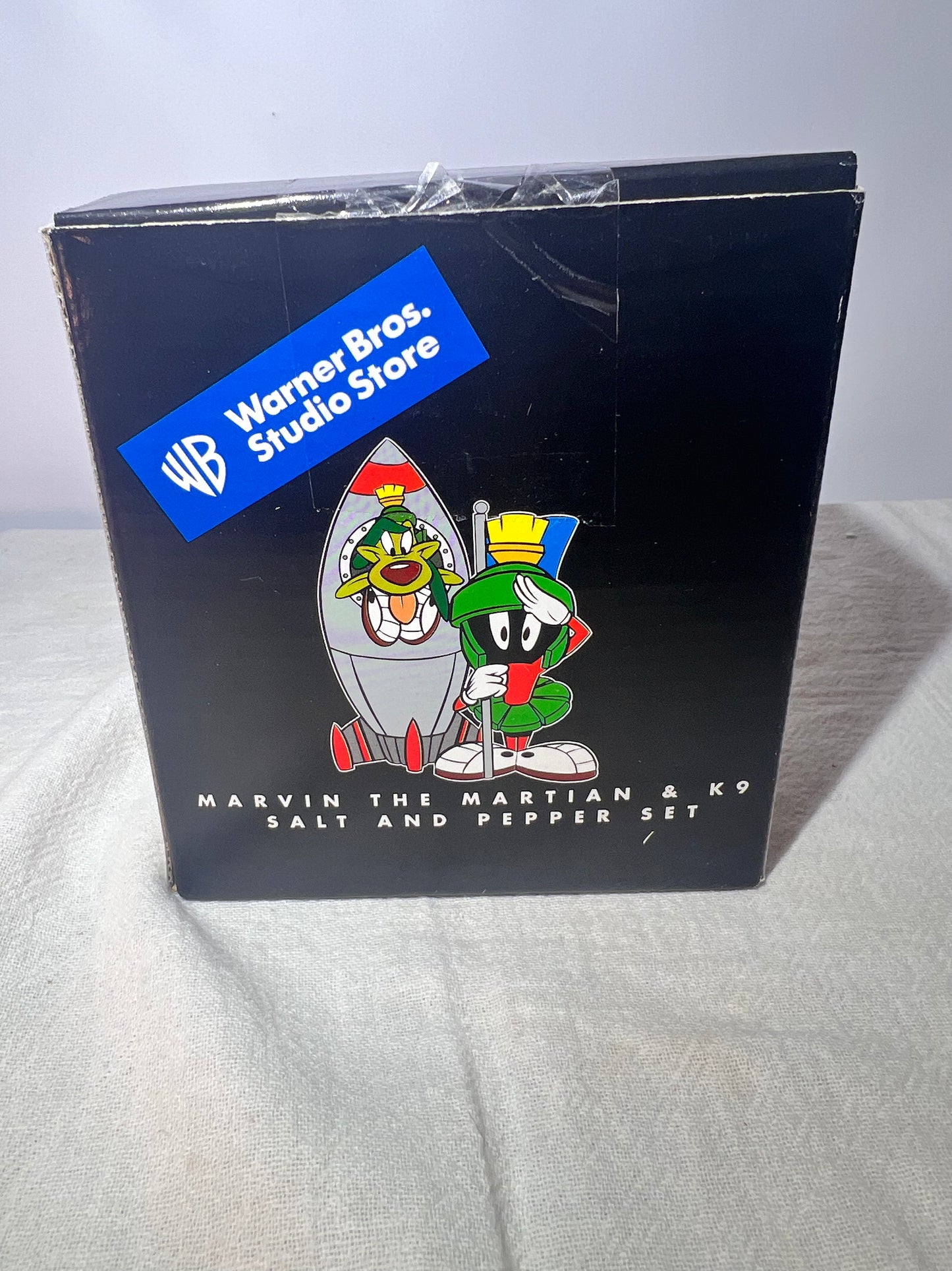 Marvin the Martian & K-9 - Salt and Pepper Shakers- Warner Brothers-Looney Tunes