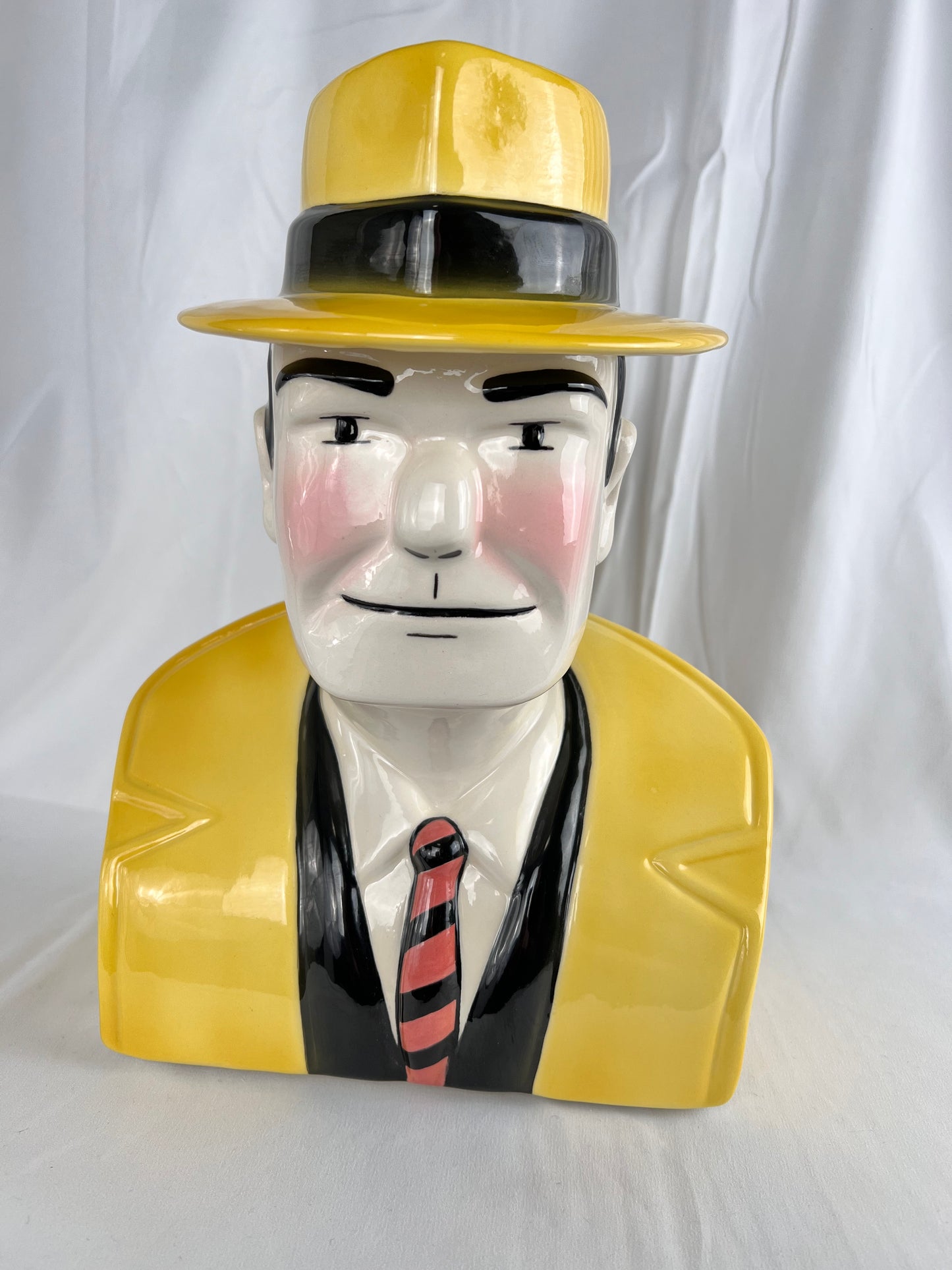 Dick Tracy - 12” Cookie Jar- 2003- Tribune Media Services Inc. Pottery by  J.D. - limited edition- # 14- USA