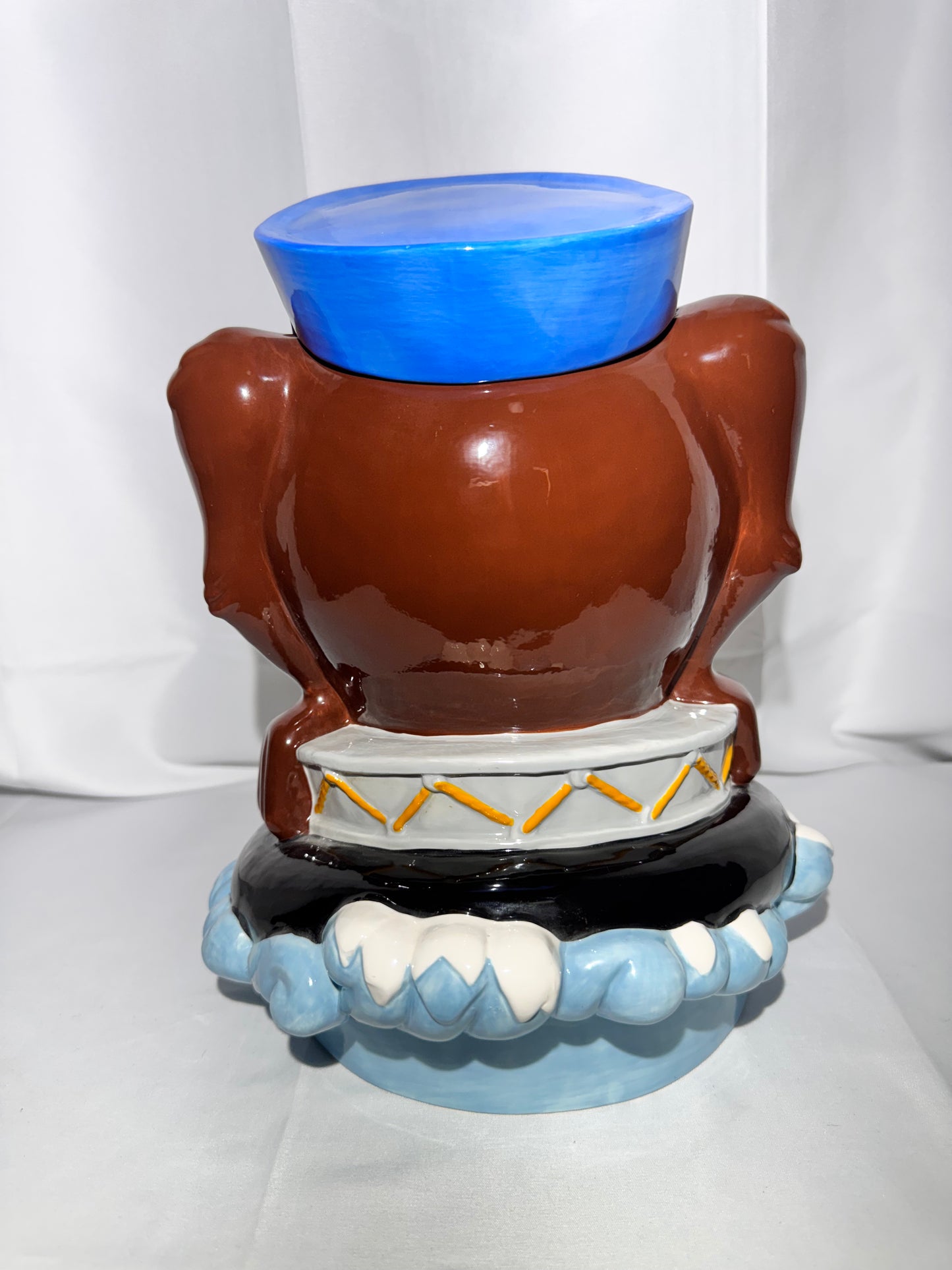 Taz -Cookie Jar - Six Flags- Looney Tunes- Warner Brothers - Captain-1997