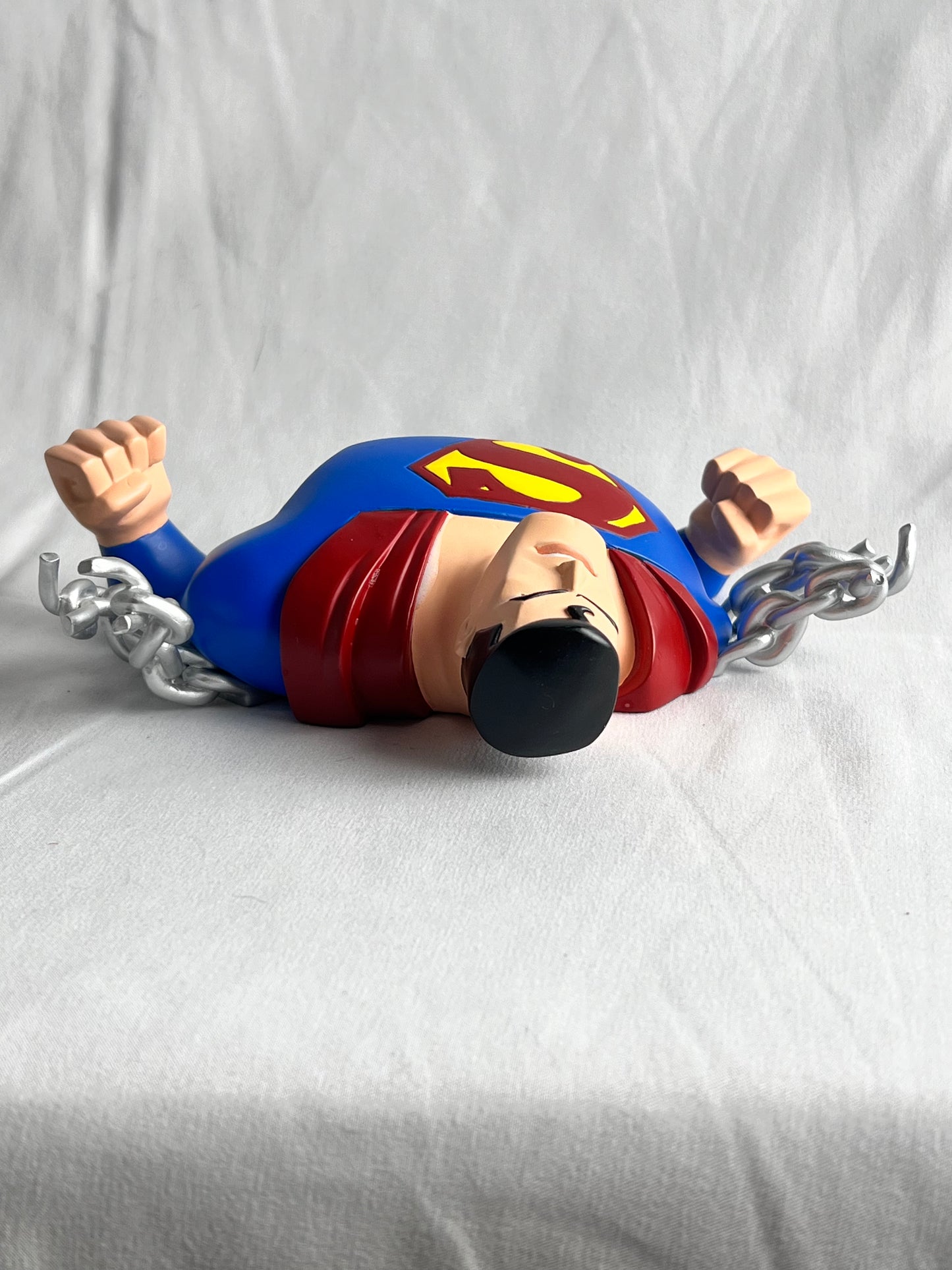 Superman - Wall Plaque - The Animated Series- Justice League- DC Direct-sculpted by John G Matthews and measures approximately 5 inches tall 7 inches wide 2 inches deep