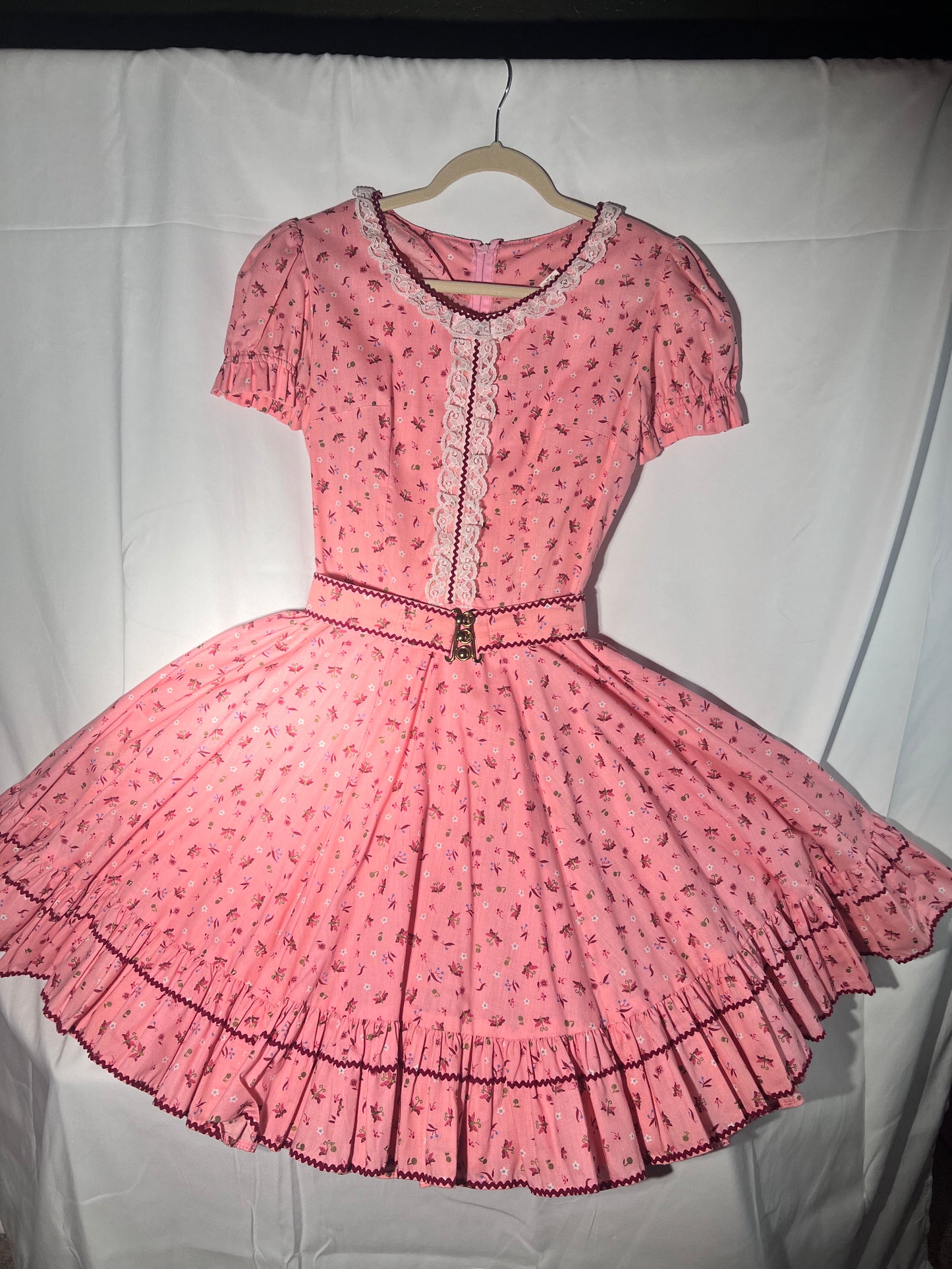 Vintage Square Dancing Dress -Kate Schorer -women’s dress- pink Floral with lace and maroon trim