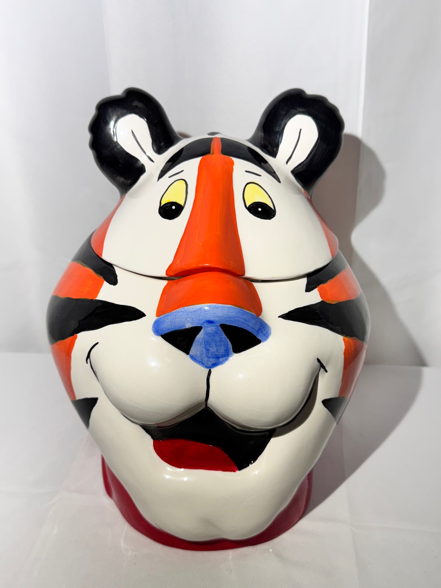 Tony, the Tiger -10 1/2“ cookie jar-Kellogg’s-1997