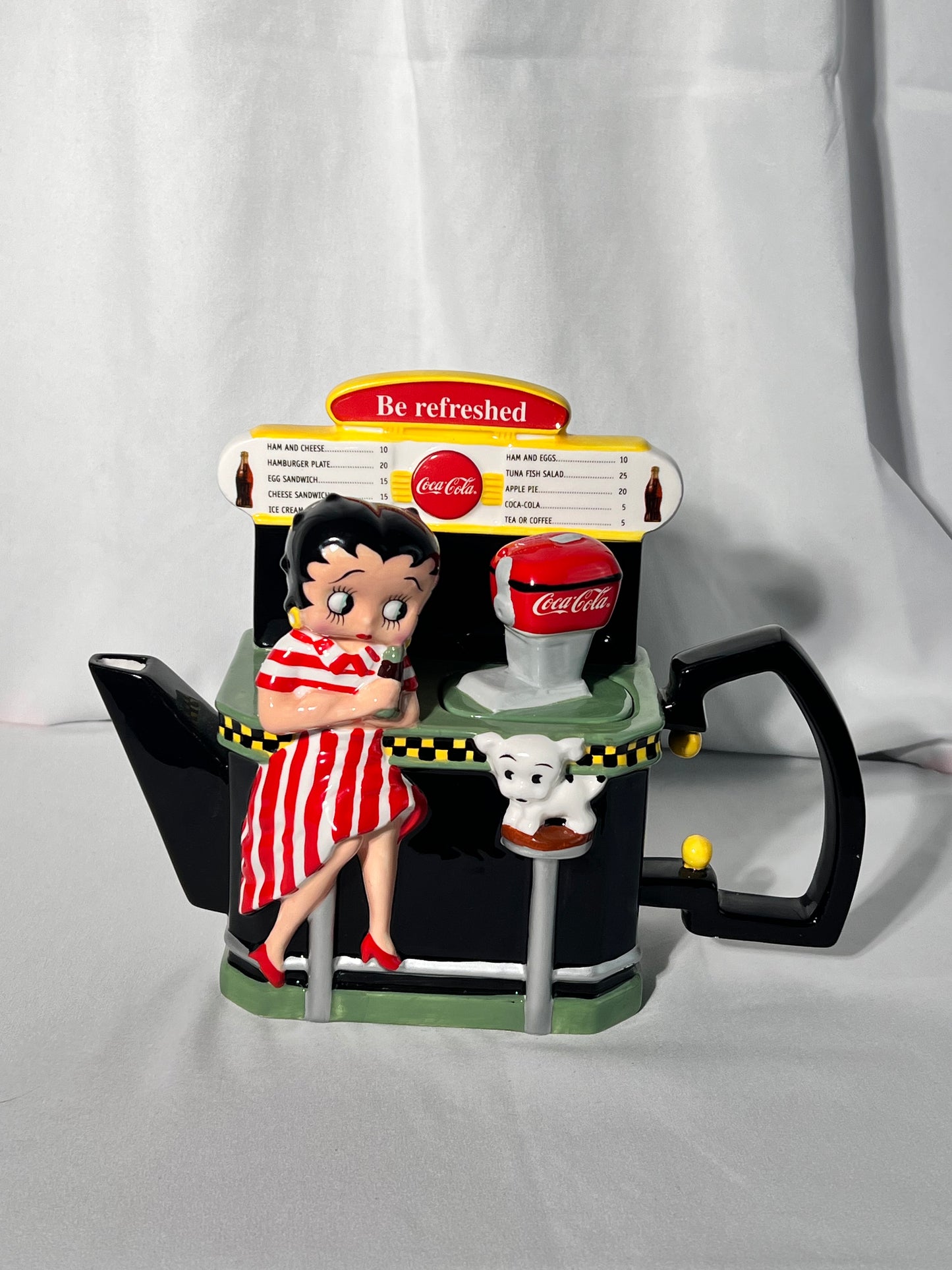 Betty Boop -Tea Pot- Coca Cola- Diner with pudgy