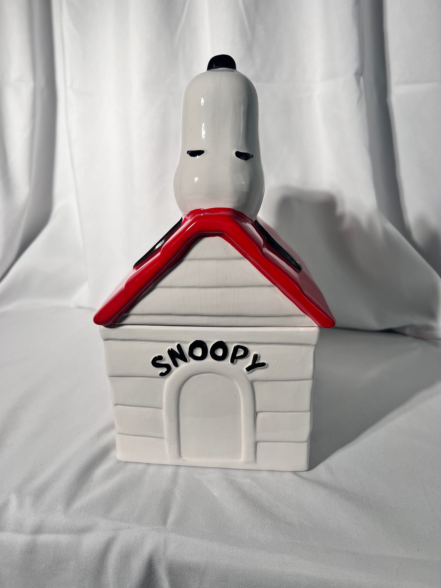 Snoopy - 10 1/2” Cookie Jar - Peanuts- Charlie Brown- Benjamin and Medwin Inc. 1966