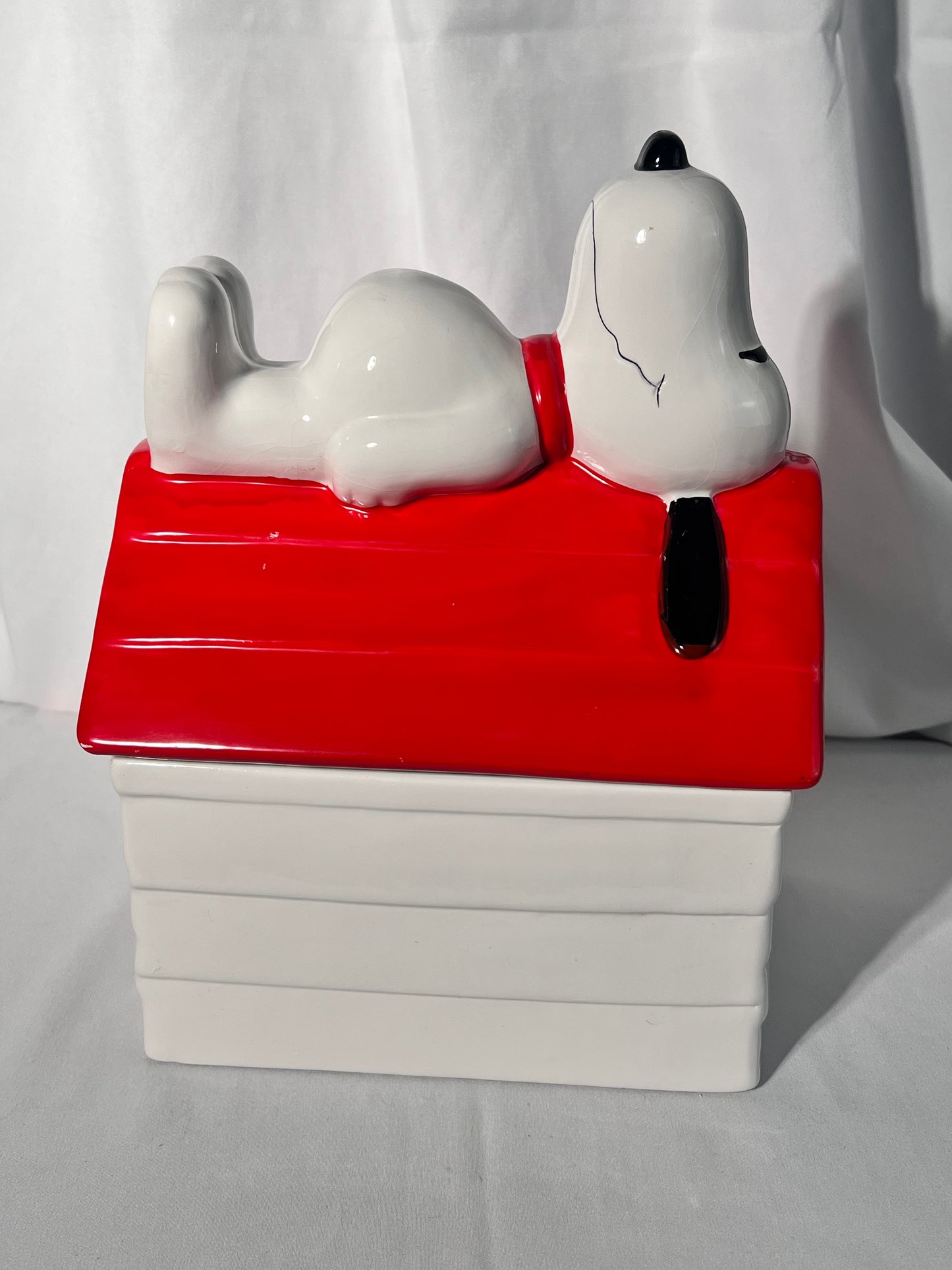 Snoopy - 10 1/2” Cookie Jar - Peanuts- Charlie Brown- Benjamin and Medwin Inc. 1966