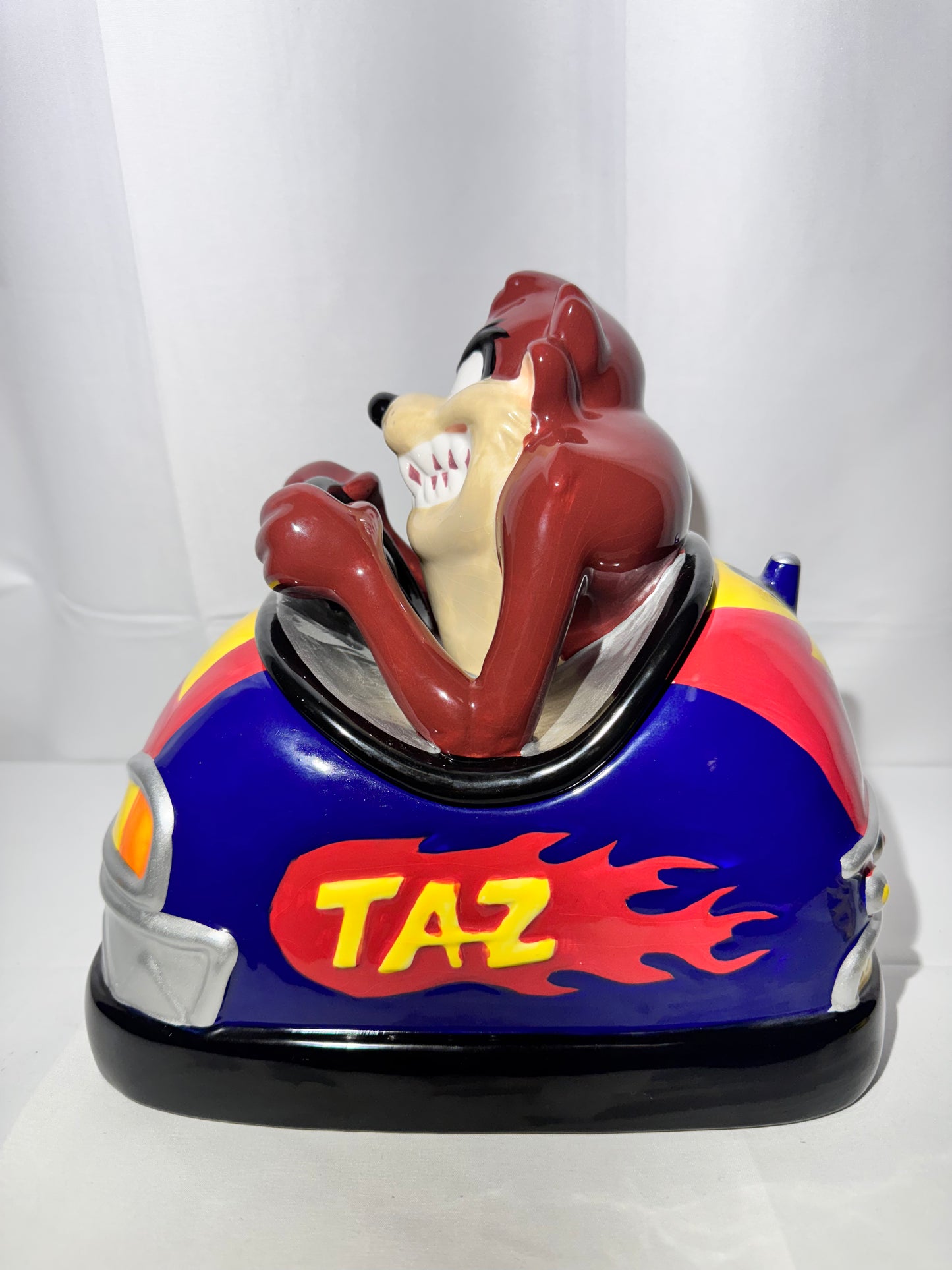 Taz Driving Bumper Car- Cookie Jar - avenue of the stars- Tropico Diffusion- Warner Brothers - Looney Tunes