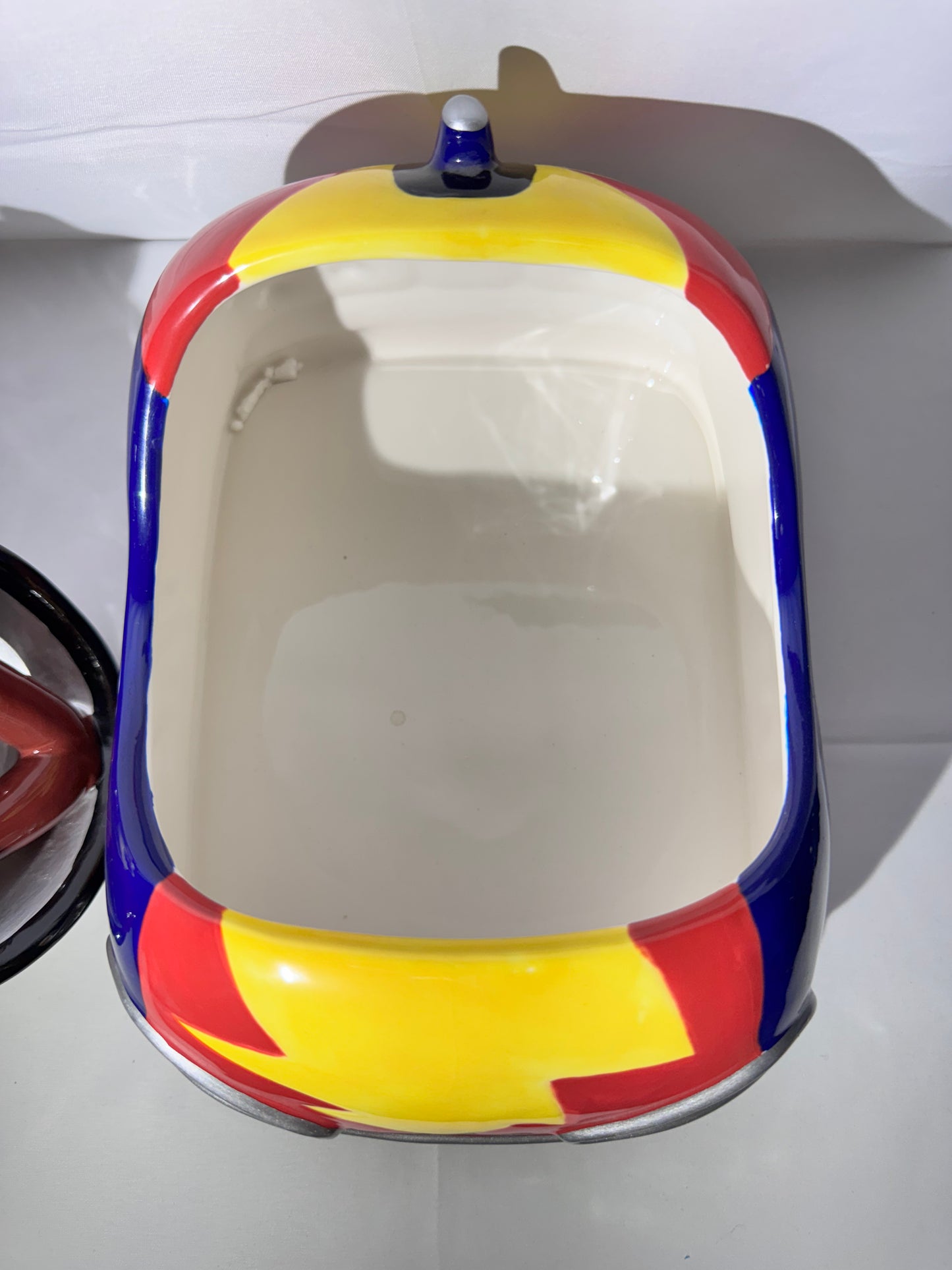 Taz Driving Bumper Car- Cookie Jar - avenue of the stars- Tropico Diffusion- Warner Brothers - Looney Tunes
