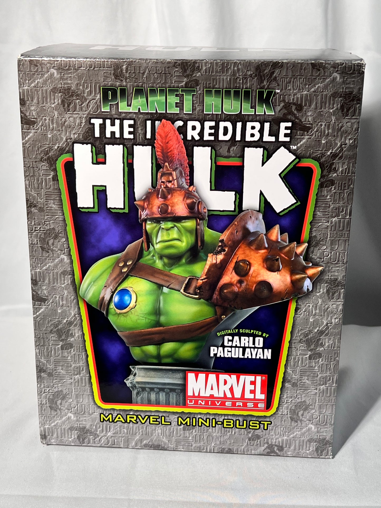 Planet Hulk - The Incredible Hulk- Marvel Mini Bust-sculpted by Carlo Pegulayan - #745 of 800