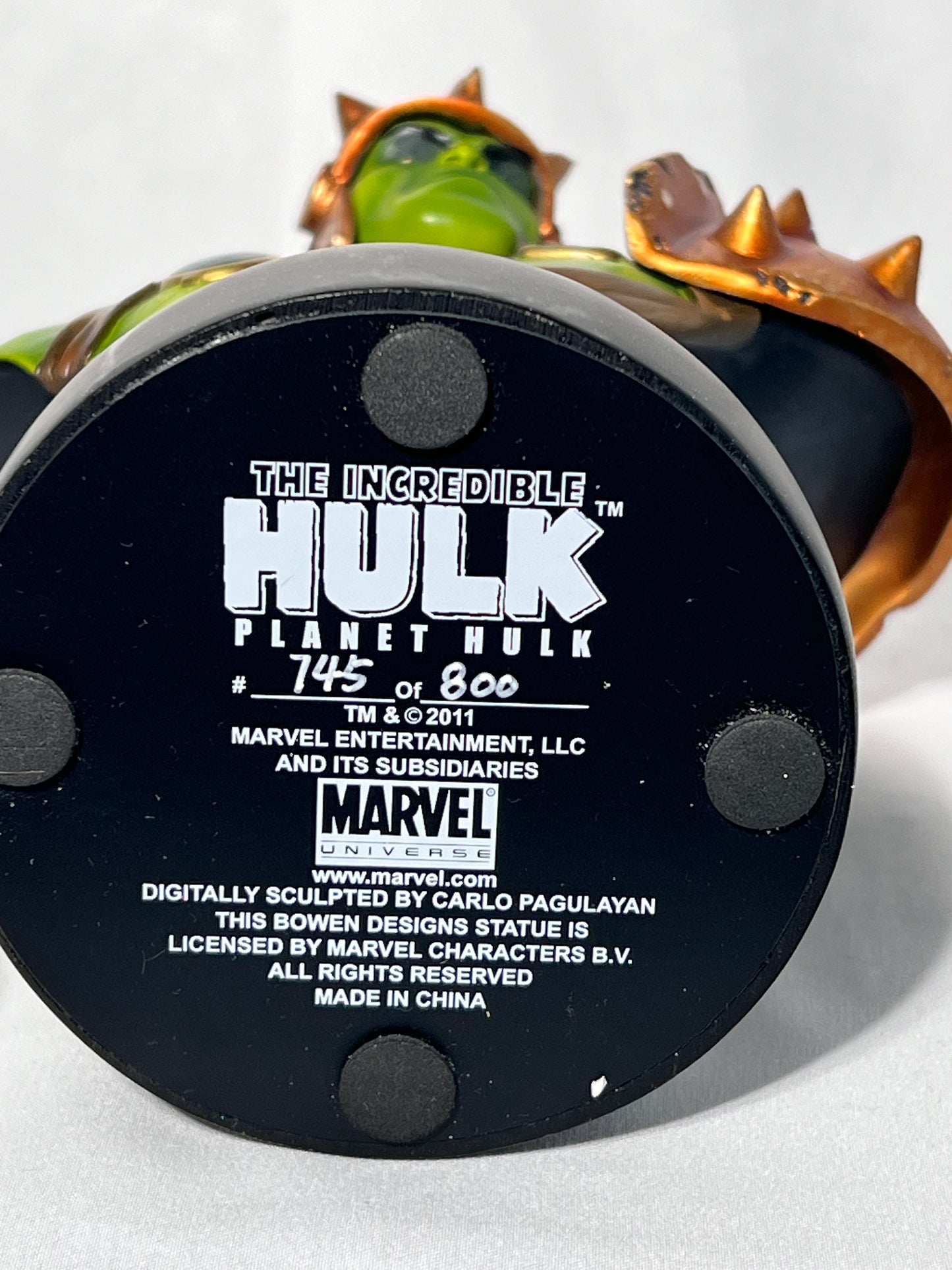 Planet Hulk - The Incredible Hulk- Marvel Mini Bust-sculpted by Carlo Pegulayan - #745 of 800