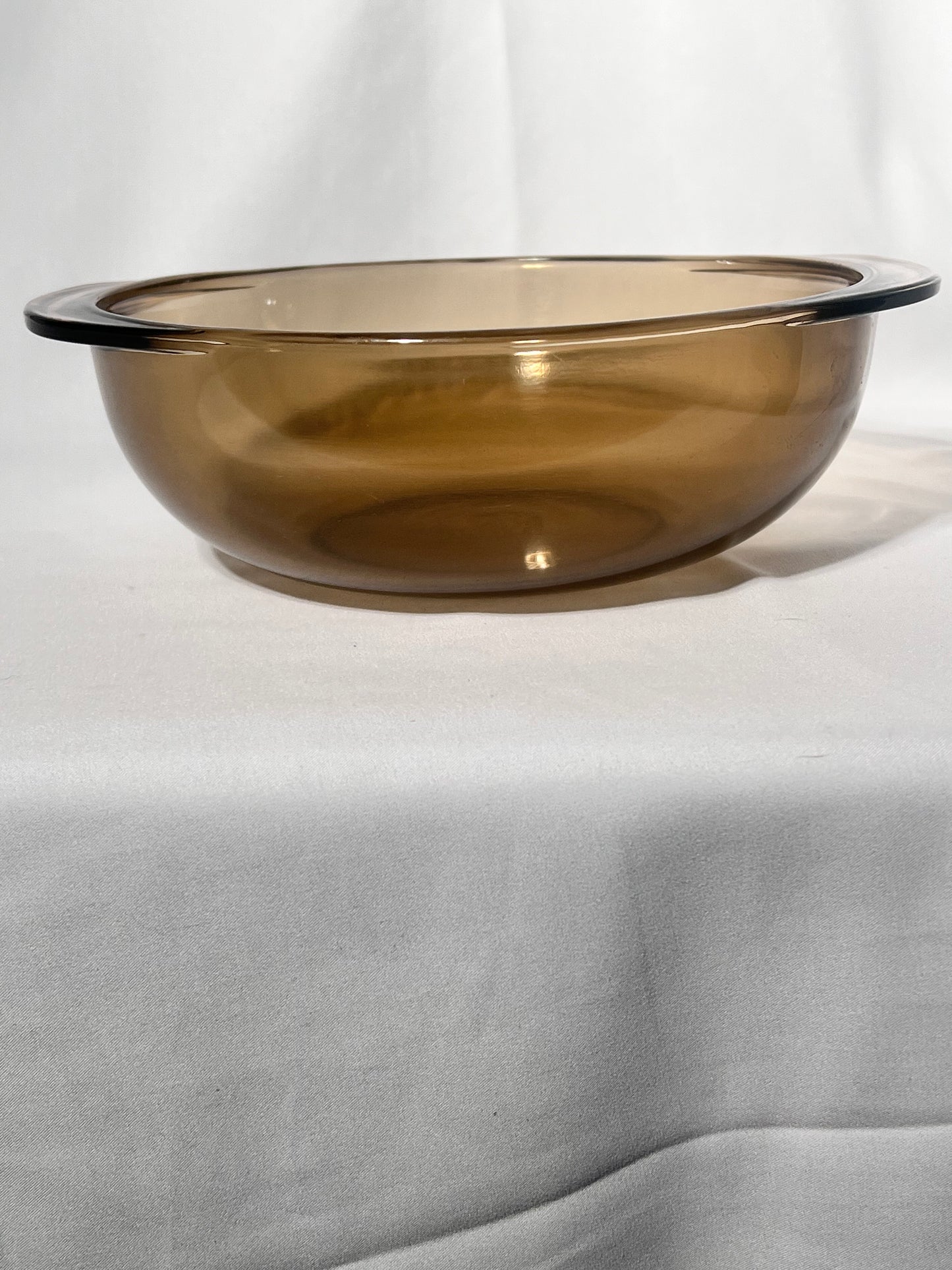 PYREX- Vision- 024 Corning- amber - handled -  lid F-10 624-c