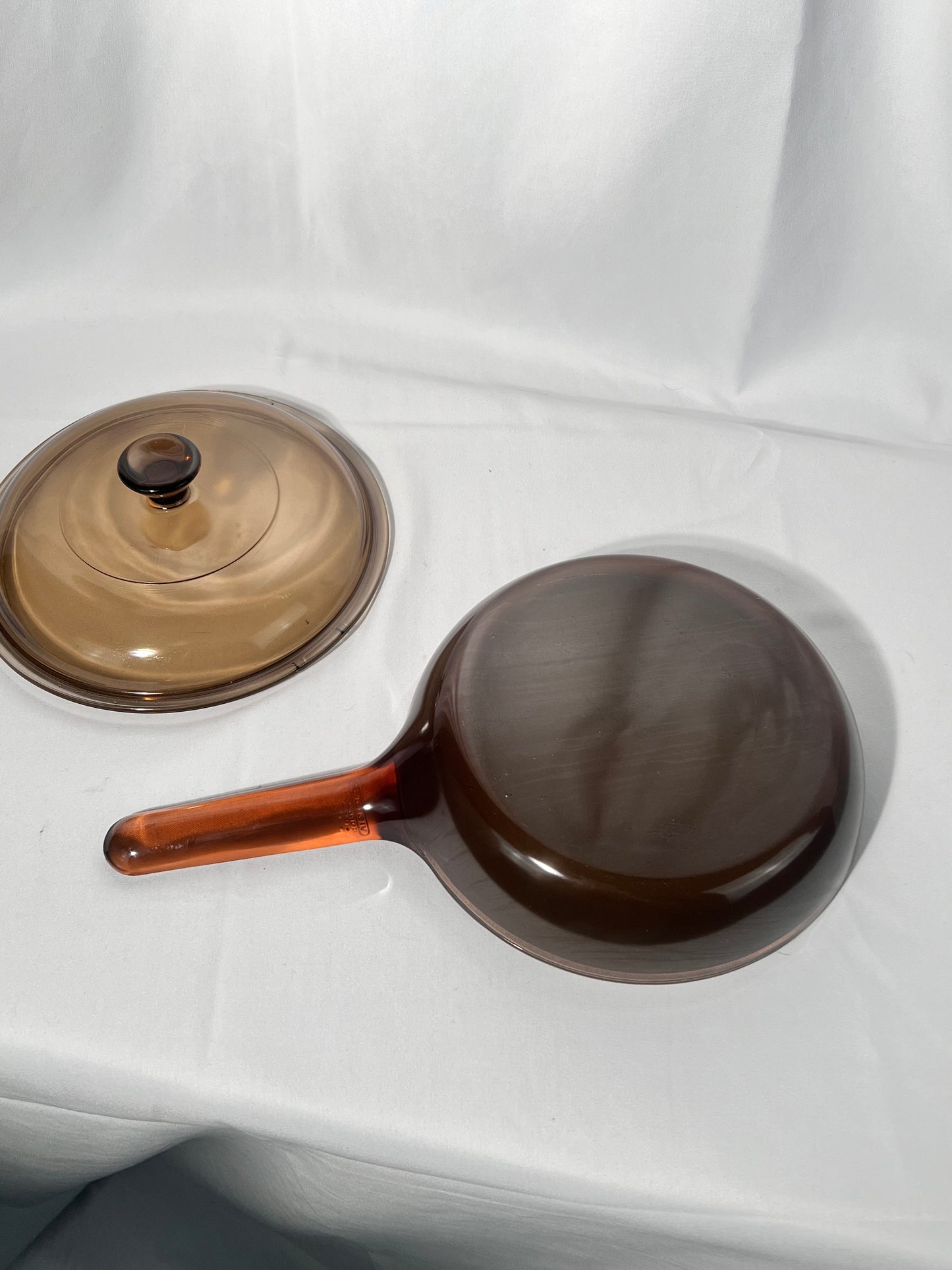 Pyrex- vision-Corning - Amber- non stick- with lid v1.5- 7” pan