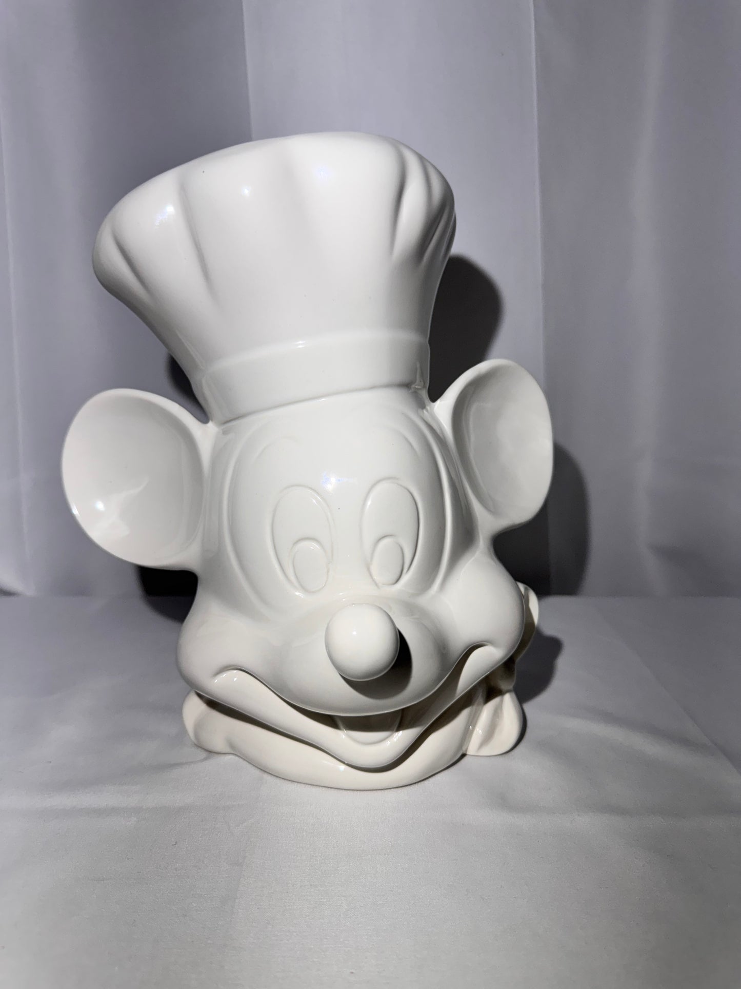 Mickey Mouse - Cookie Jar - Chef Mickey - Disney- Treasure Craft