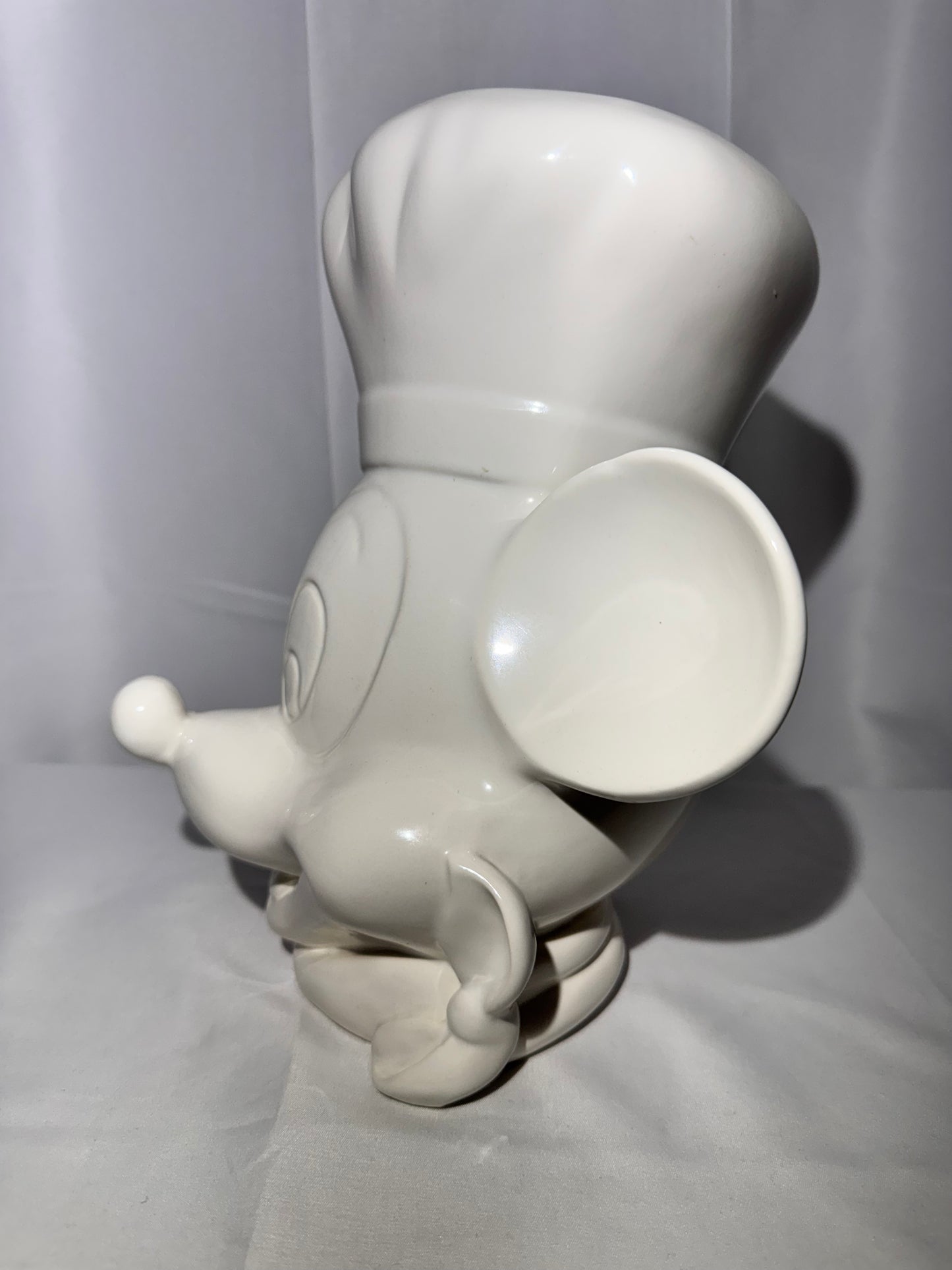 Mickey Mouse - Cookie Jar - Chef Mickey - Disney- Treasure Craft