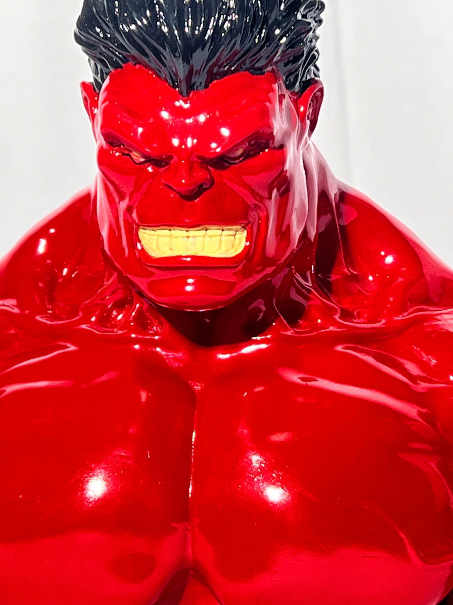 Red Hulk - 7” Ceramic coin bank - Marvel- 2016 - Surreal Entertainment