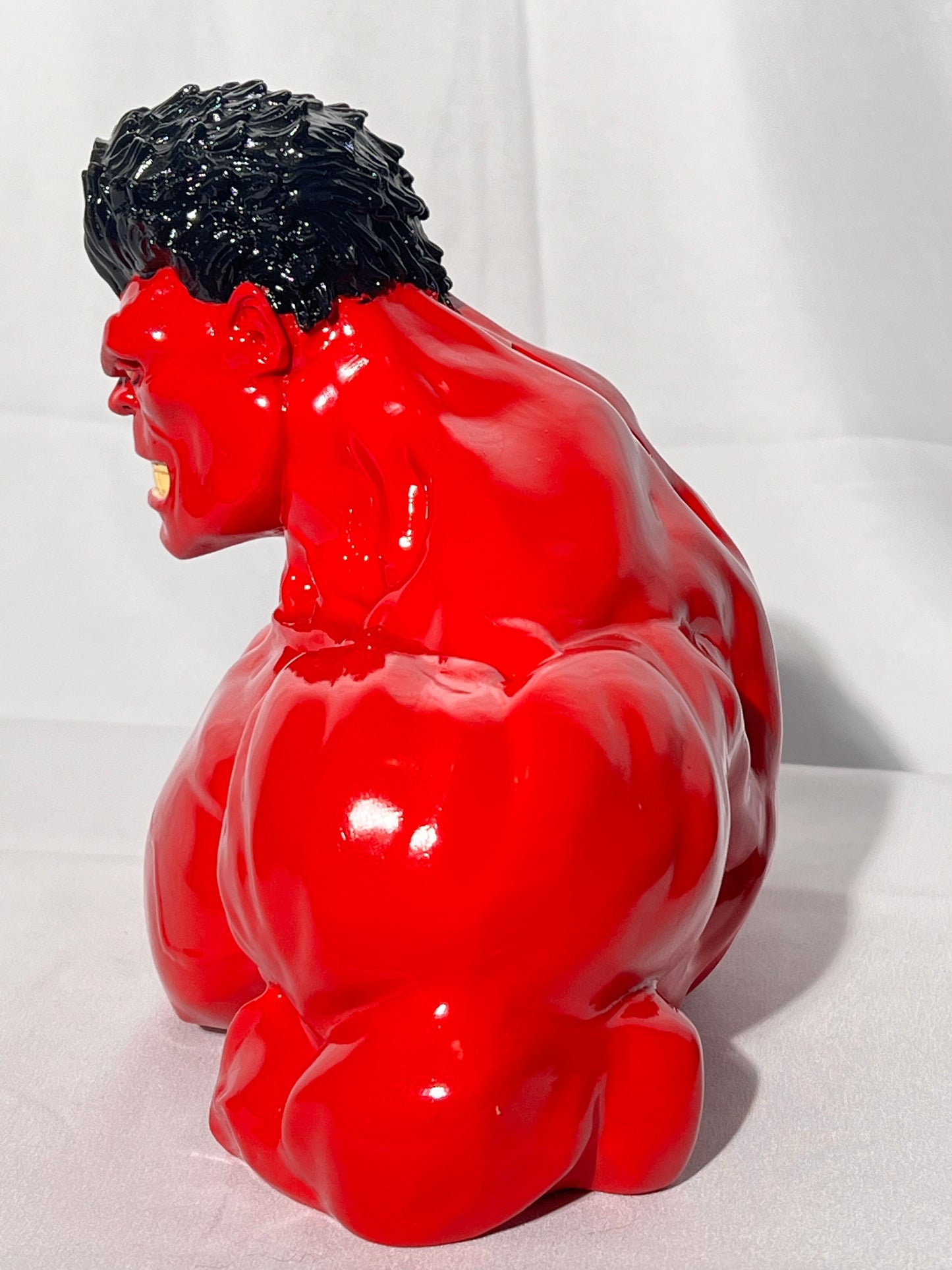 Red Hulk - 7” Ceramic coin bank - Marvel- 2016 - Surreal Entertainment