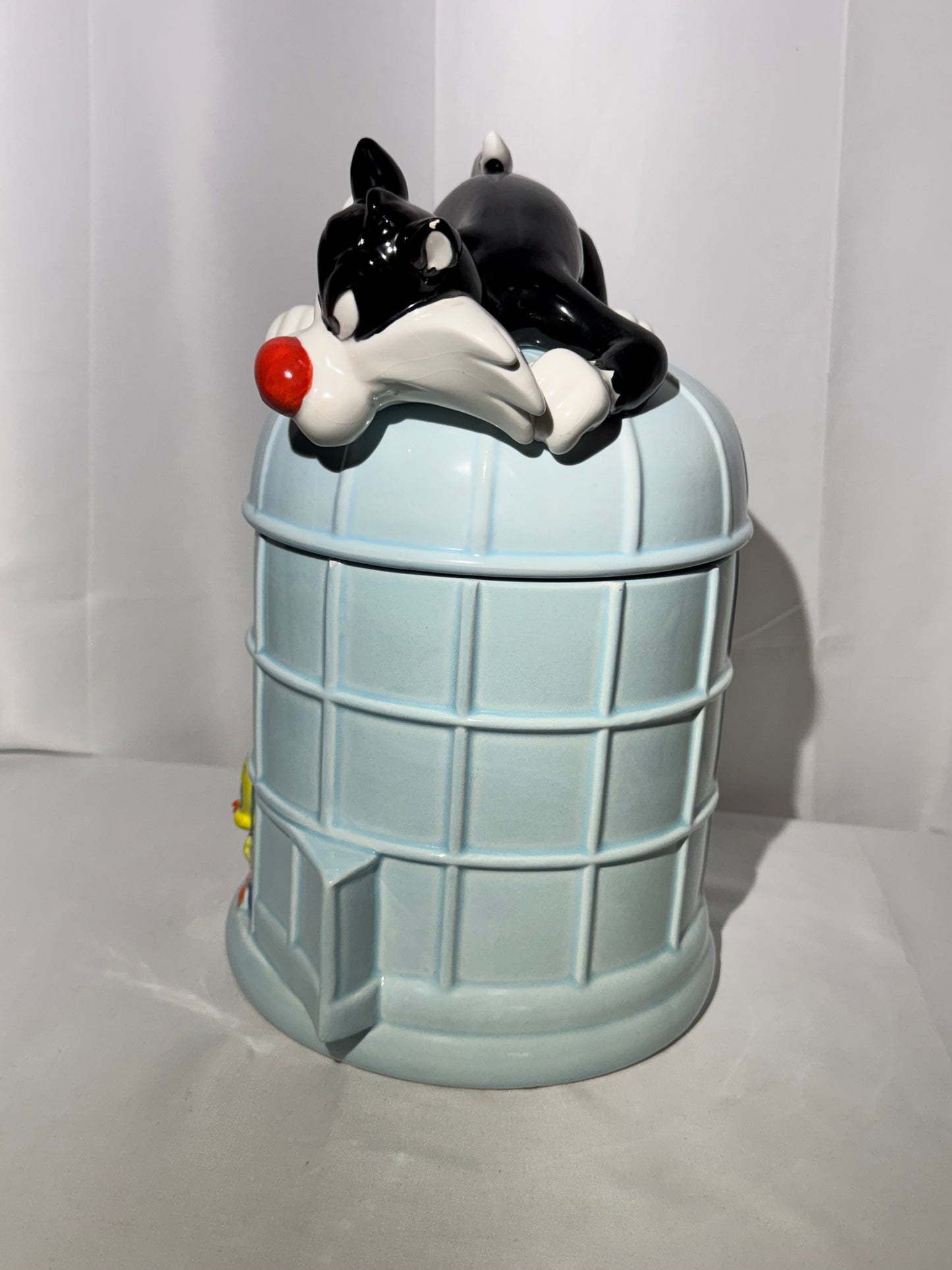 Sylvester and Tweety - Cookie Jar - Looney Tunes- Warner Brothers- Sylvester on tweety’s cage - 1989