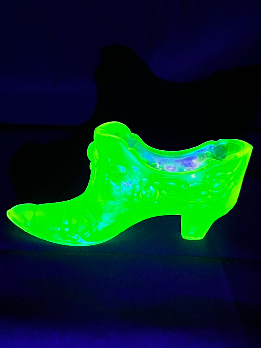 Uranium- 3” x 5 1/2” Fenton slipper -Boot - Glass art - signed and sticker - cabbage rose