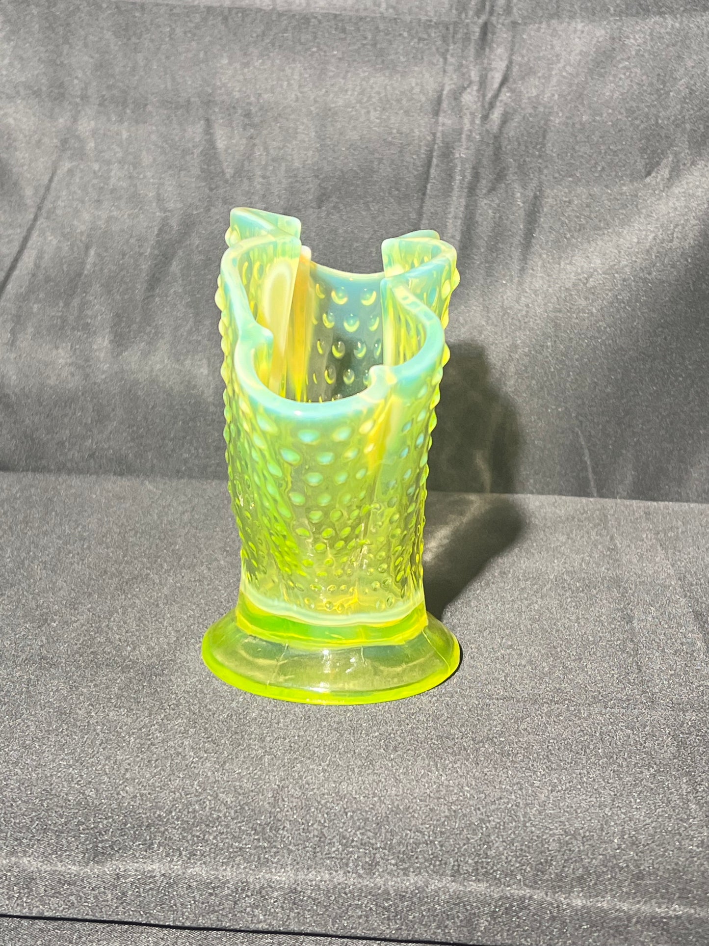 Uranium- 5 1/2” tall Fan Vase - med-century modern - Fenton- Hobnail