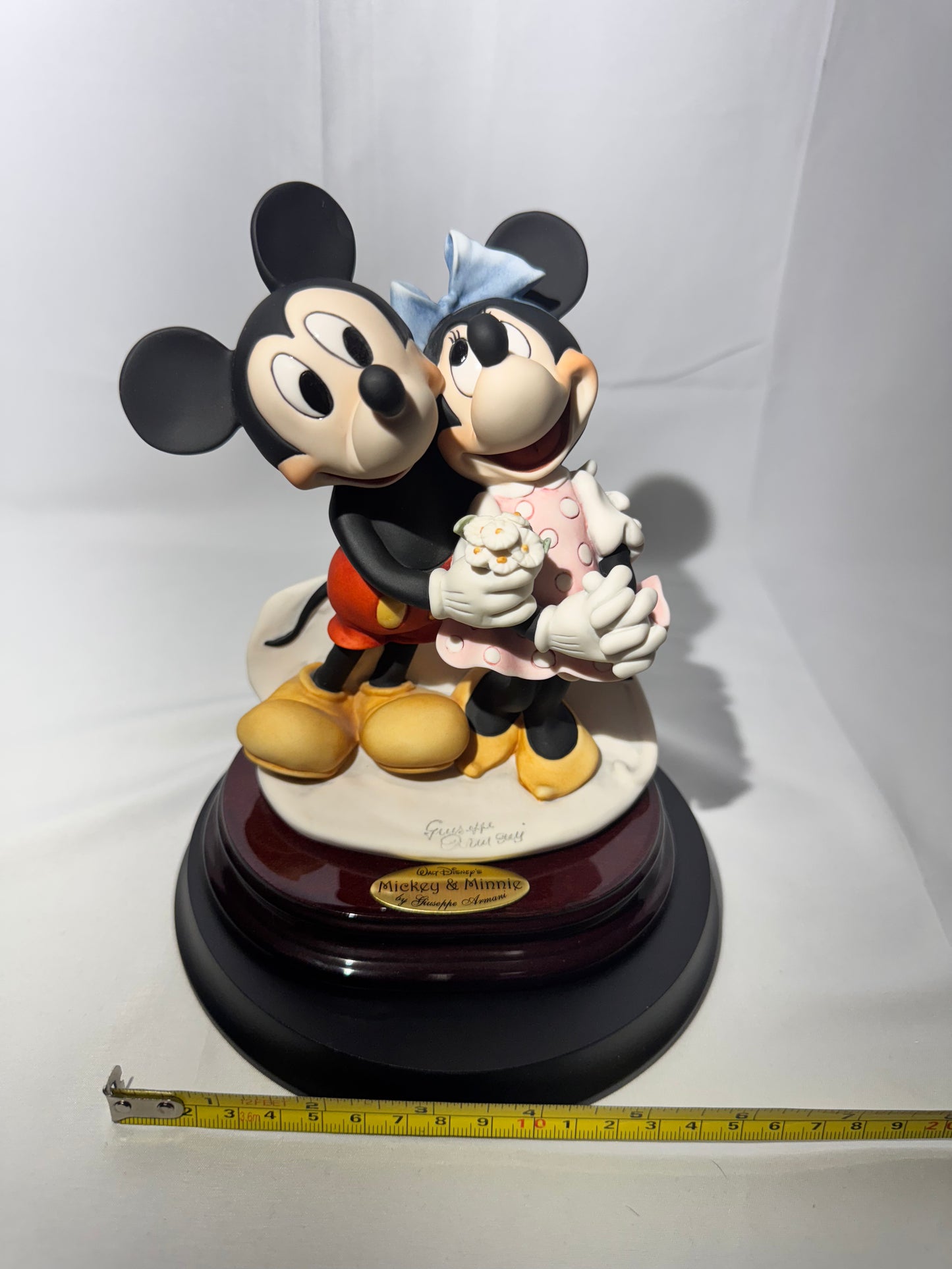 Mickey and Minnie Mouse - Florence Figurine- limited edition 533/2003 - certificate of authentication & podium- Disney- France