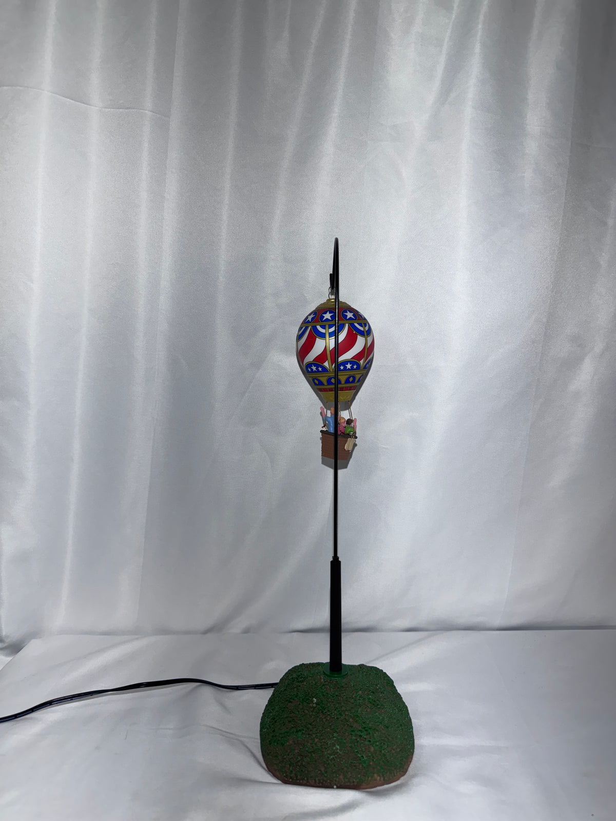 Lemax Soaring Stars And Stripes #84366 – Animated Hot Air Balloon – Retired 2019 – Tested & Working